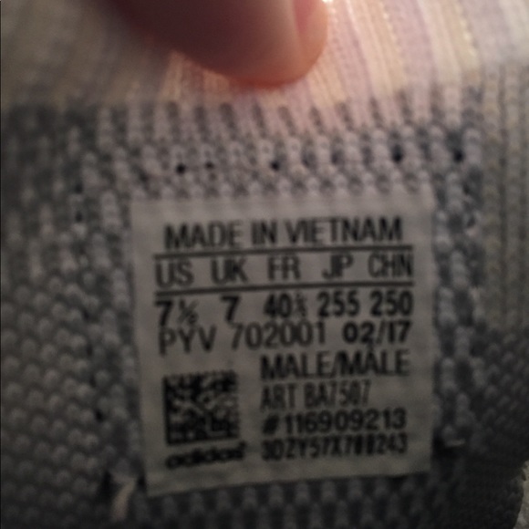 Adidas Torsion Trainers - Picture 6 of 7